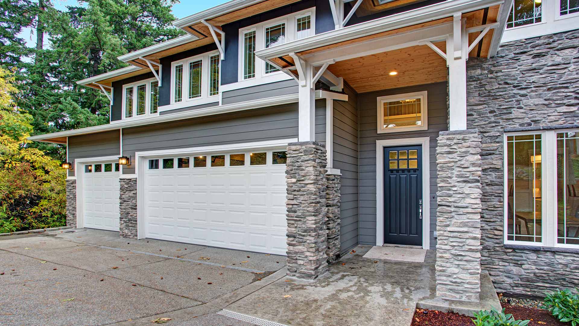  Are Modern Garage Doors Worth the Investment?