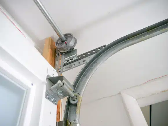 Is a Broken Garage Door Cable Dangerous to Operate